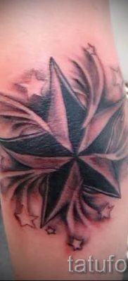 Fotó a csillag tetoválásról a könyökön a tetoválás tervezéséről szóló cikkhez - tatufoto.ru - 29