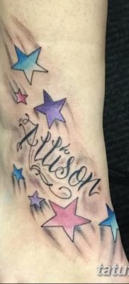 fotó a csillag tetoválásról a karon, 2017. december 21 -én, №078 - tetovált csillagok a kezén -