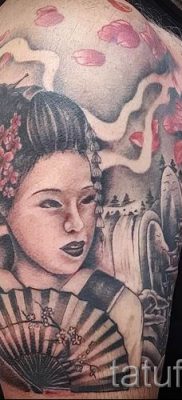 Снимка на татуировка гейша за статия за значението на татуировка с гейша