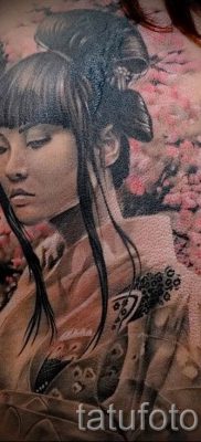 Снимка на татуировка гейша за статия за значението на татуировка с гейша