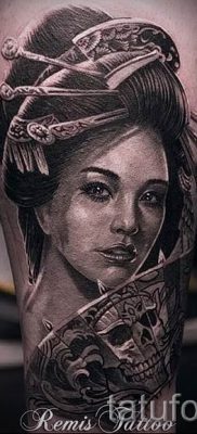 Снимка на татуировка гейша за статия за значението на татуировка с гейша