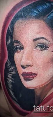 fénykép tetováló arcról (portré tetoválás) (érték) - példa rajz - 073