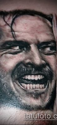 fotó egy tetováló arcról (portré tetoválás) (érték) - példa rajz - 027