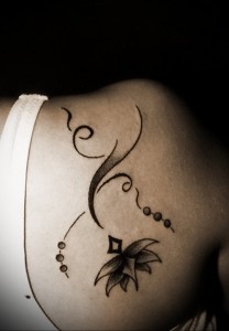 A liliom tetoválás jelentése 2