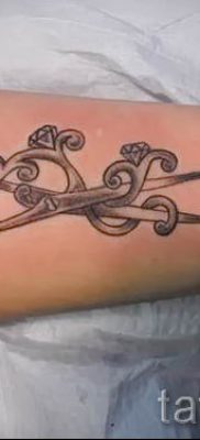 tetováló olló fotó példa a tetoválás tervezéséről szóló cikkre - tatufoto.ru - 58