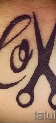 54. oldal - tetoválóolló