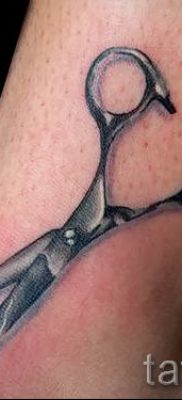 tetováló olló fotó példa a tetoválás tervezéséről szóló cikkre - tatufoto.ru - 1