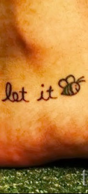 Példa egy méh tetoválásra a 8. képen