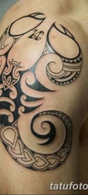 fotó egy skorpió tetoválásról, dátum: 2018.04.24 №013 - skorpió tetoválás -