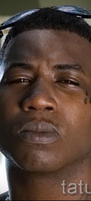 Könnycsepp a szem alatt tetoválás - példa a képen - 21