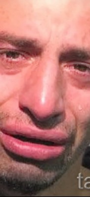 Könnycsepp a szem alatt tetoválás - példa a képen - 19