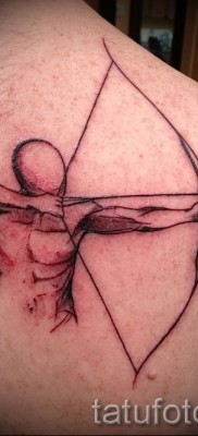 Tatuaż Strzelec na ramieniu - przykładowe zdjęcie z 10012016 1