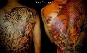 Пример за тигър в татуировка на гърба