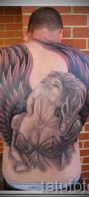 Tatuaż Valkyrie na zdjęciu do artykułu o znaczeniu tatuażu - tatufoto.ru - 27