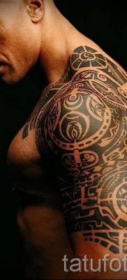 وشم قبلي على الكتف - مثال للصورة لمقال حول معنى 1039 tatufoto.ru
