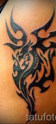 الصور - Tatouage tribal - un exemple pour un article sur l'importance de 1014 tatufoto.ru