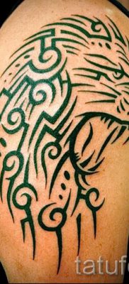 الصور - الأسد تاتوج القبلية - الأمم المتحدة مثال من أجل المادة سور l'importance de 1013 tatufoto.ru