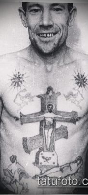 fénykép egy börtön tetoválásról (jelentése) - egy példa egy érdekes tetoválási rajzra - 025