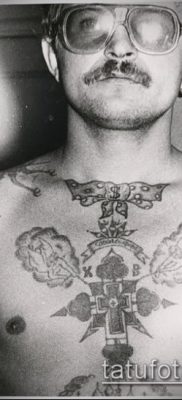 fénykép egy börtön tetoválásról (jelentése) - egy példa egy érdekes tetoválási rajzra - 023