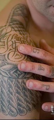 fénykép egy börtön tetoválásról (jelentése) - példa egy érdekes tetoválási rajzra - 010