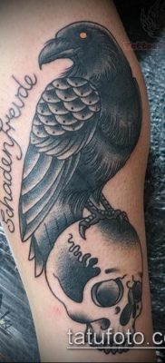 holló koponya tetoválás (jelentése) - egy példa egy érdekes tetoválás tervezésre - 039