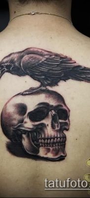 holló koponya tetoválás (jelentése) - példa egy érdekes tetoválási rajzra - 009