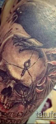 holló koponya tetoválás (jelentése) - példa egy érdekes tetoválási rajzra - 008