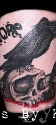 holló koponya tetoválás (jelentése) - példa egy érdekes tetoválási rajzra - 002