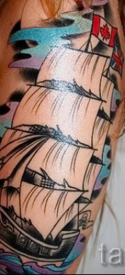 Fotó vitorlás tetoválás kéz a nő - szín