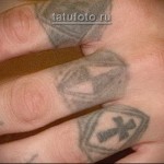 Pierścionki z tatuażami Zonovskie na 3 palce