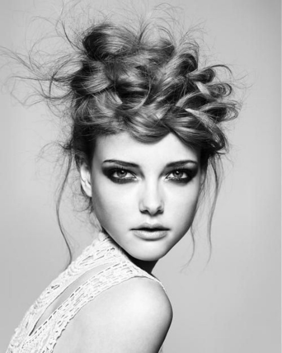 Pletenec elegantné čiernobiele leto Cop-čierno-biely letný trend