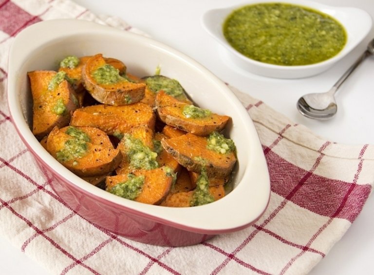 Varenie chutných jedál bez mäsa na Vianoce Pripravte si vianočno-vegetariánske-varenie-batátové pesto