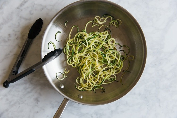 cuketa recepty rezance panvica